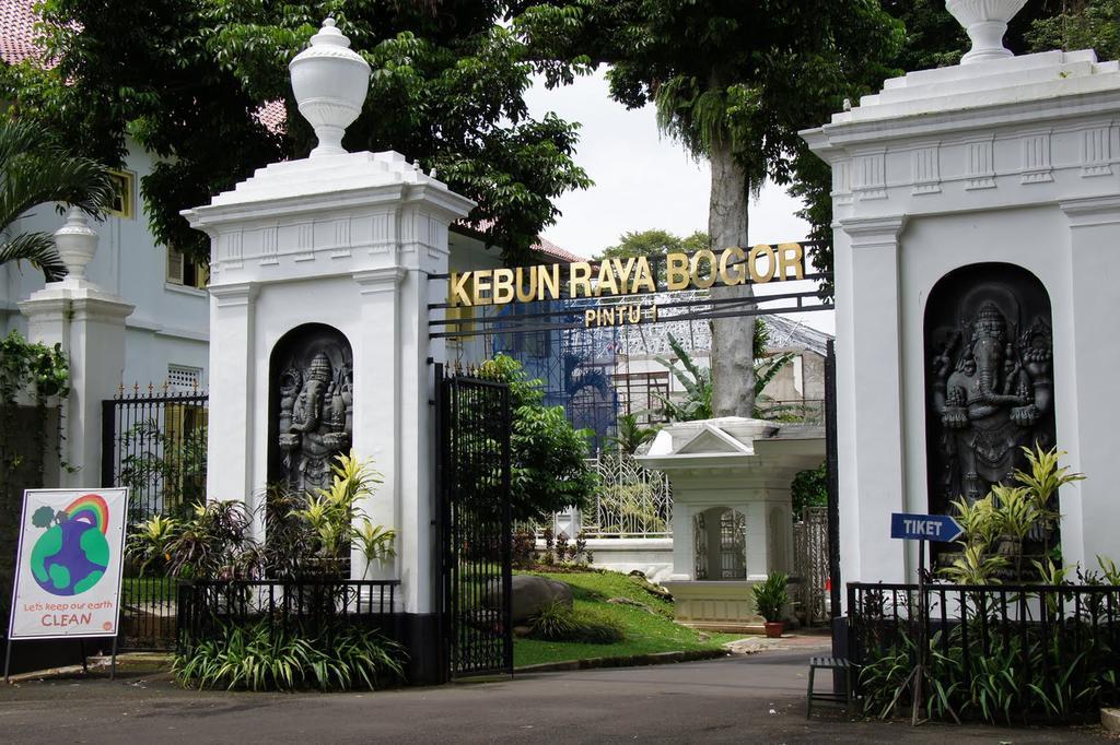 Bogor Valley Hotel Exterior photo